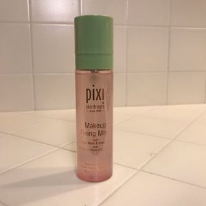 Pixi Makeup Fixing Mist!